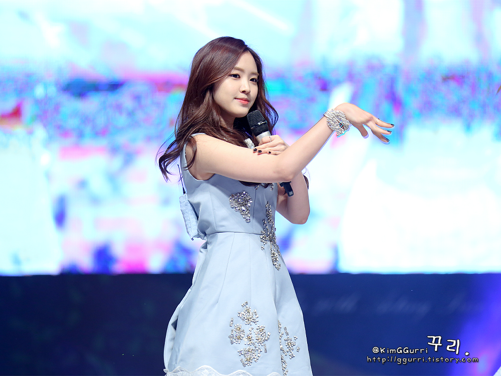 나은(A pink) 직찍 - 140208 대한민국 연예예술상 시상식 by 꾸리 & NSD