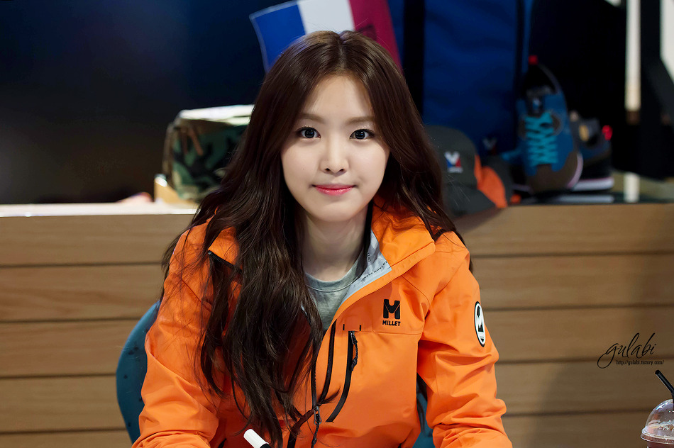 140822 손나은(에이핑크) 대전 m-limited 팬사인회 직찍 by gulabi