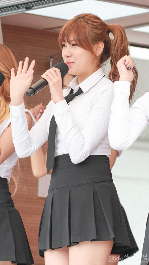 에이핑크(Apink) 직찍 - 140411 이소라의 가요광장 앞마당콘서트