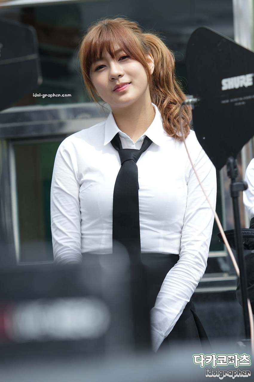 에이핑크 직찍 - 140411 이소라의 가요광장 앞마당 콘서트 by 다카코마츠