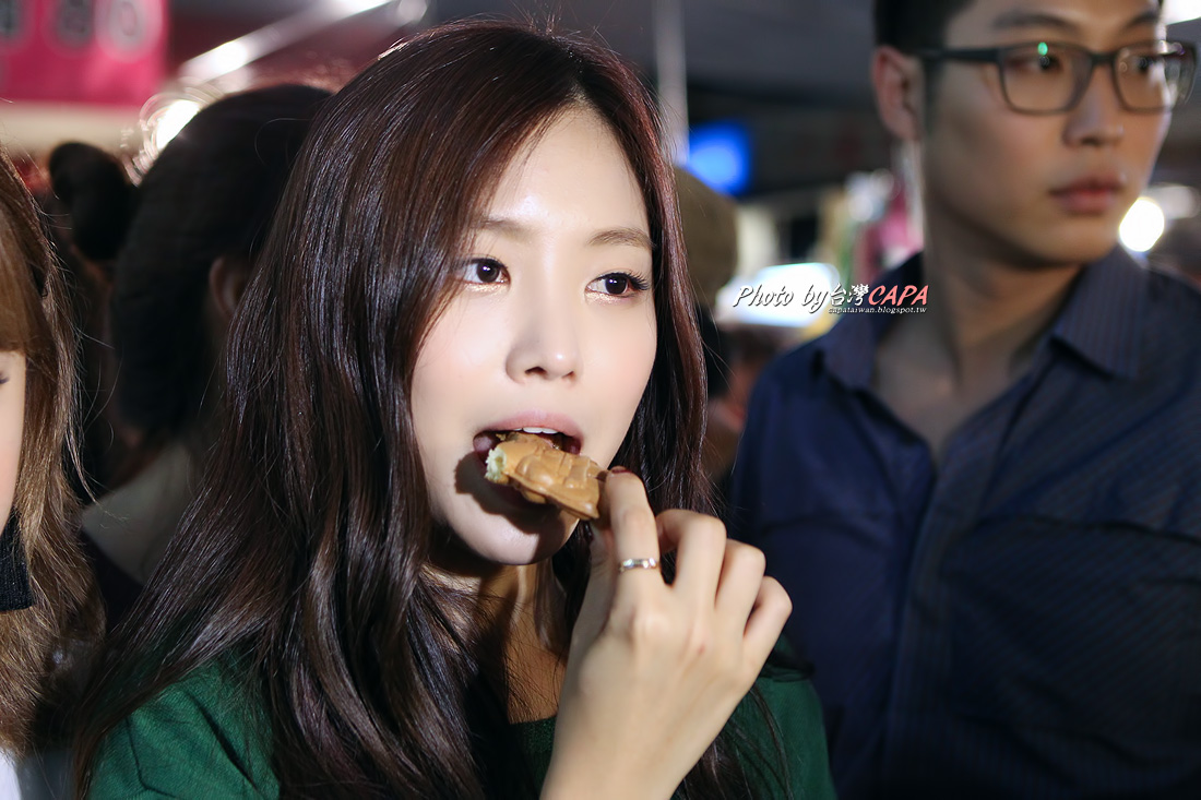[part.1] 손나은,정은지 focus(에이핑크) 직찍 - 131019 에이핑크 대만 야시장 나들이