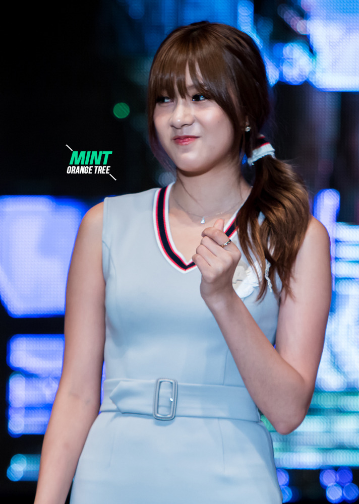 오하영(에이핑크) 직찍 - 140905 한마음 콘서트 by mint orange tree