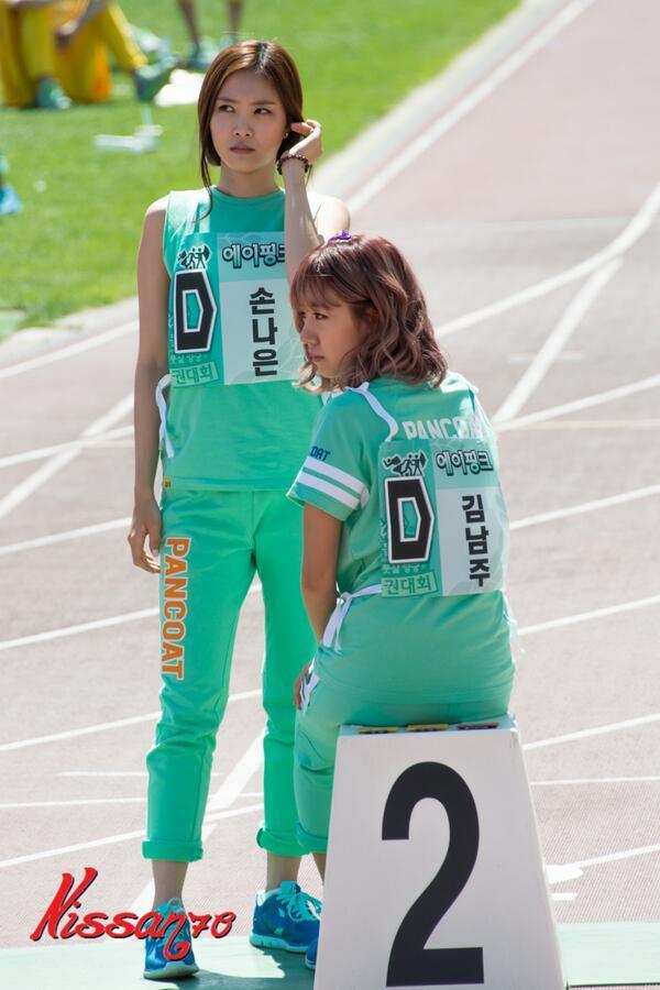 손나은 아육대 직찍 모음.jpg