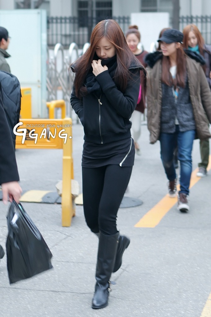 은근 몸매돋는 에이핑크 손나은
