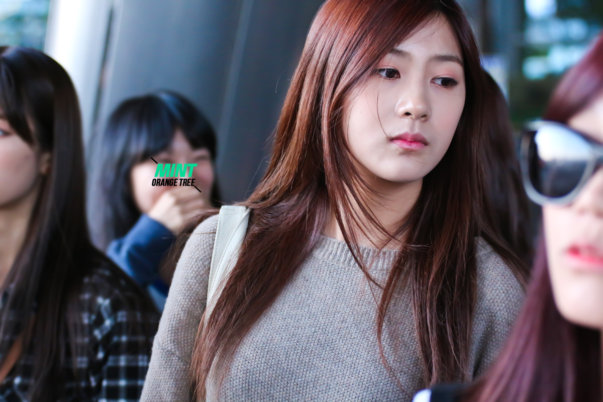 오하영(Apink) - 131021 싱가폴 입국