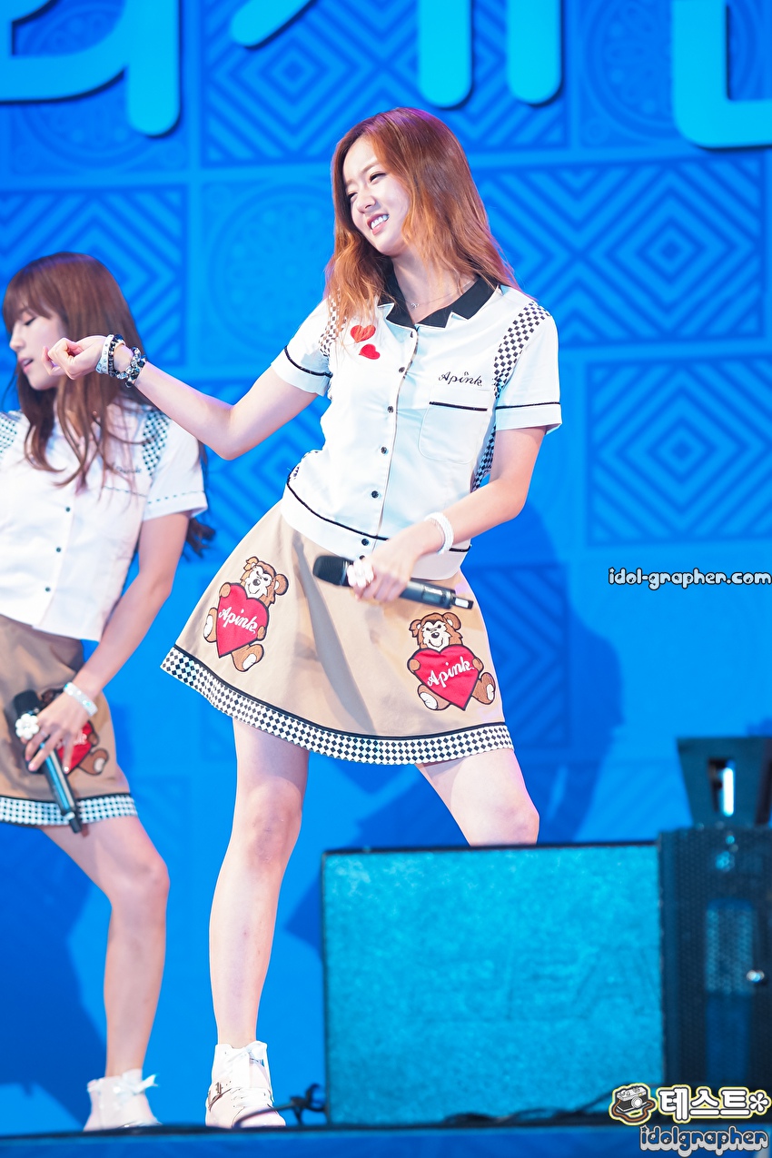 에이핑크 보미 직찍+직캠 - 131001 강화개천대축제 by cameratest