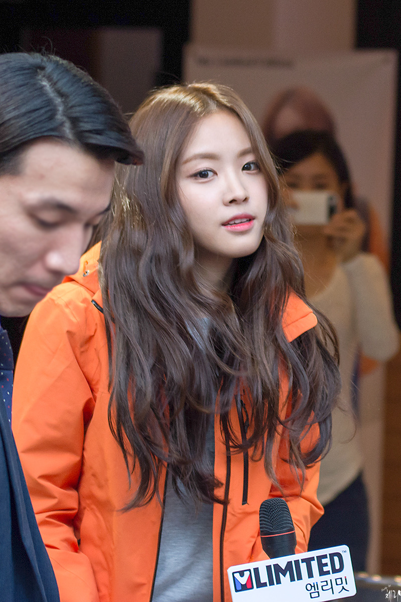 140822 손나은(에이핑크) 대전 M-LIMITED 팬싸인회 by 체리