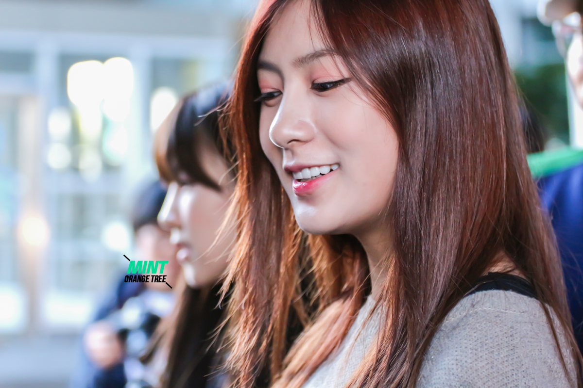 오하영(Apink) - 131021 싱가폴 입국