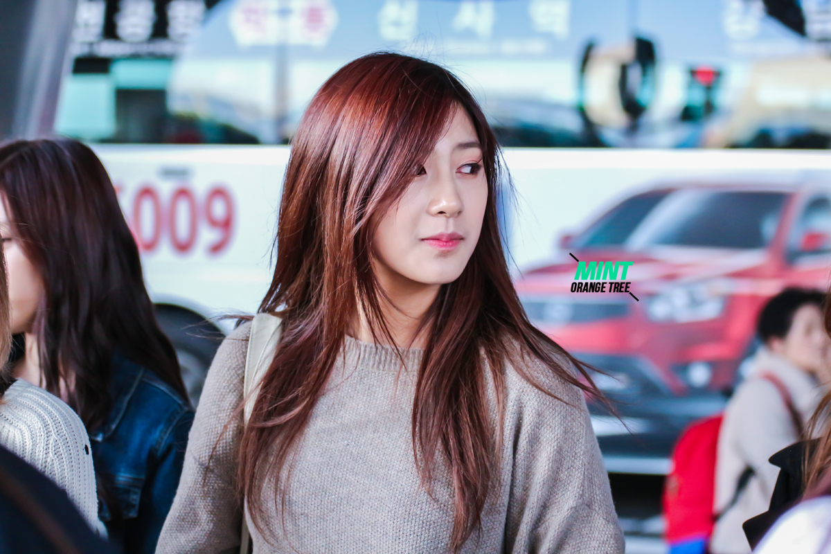 오하영(Apink) - 131021 싱가폴 입국