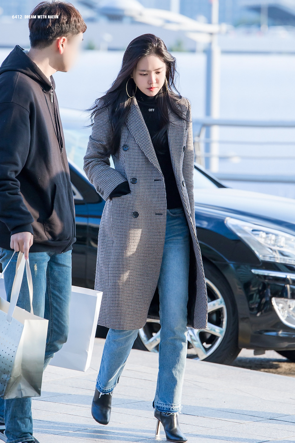 171103 인천공항 출국 손나은 직찍 by 6412