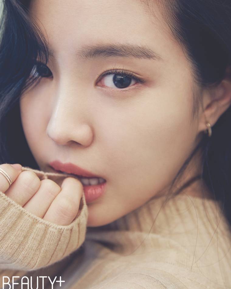 손나은 뷰티쁠 화보