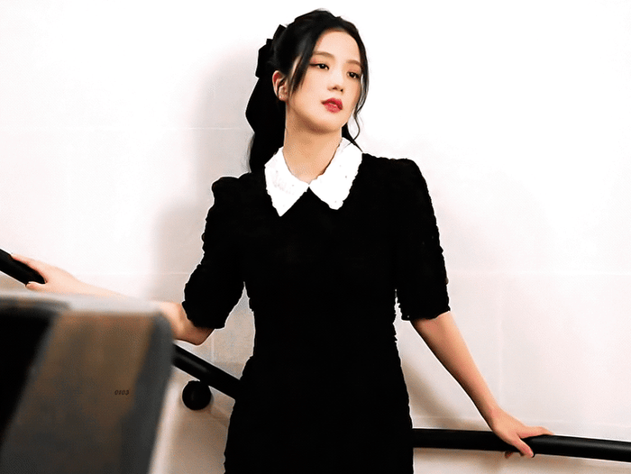 블랙핑크 지수 it MICHAA 21 FALL campaign