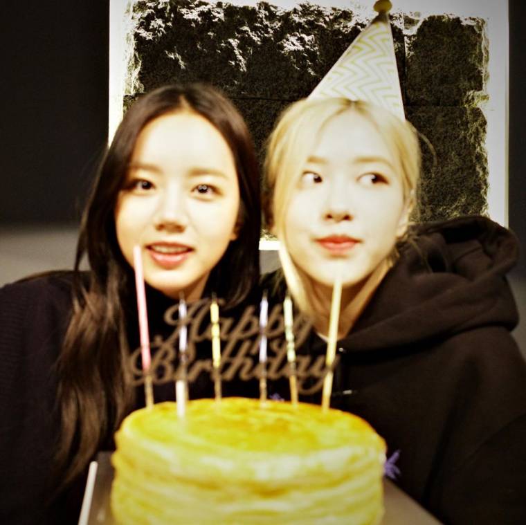 혜리 & 로제 (#블랙핑크).insta