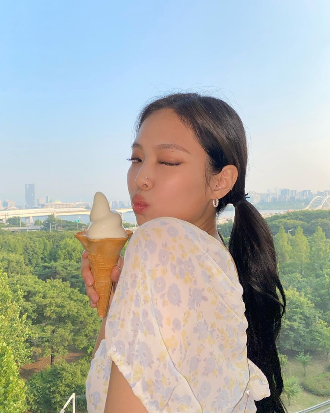 오늘자 블랙핑크 제니.insta