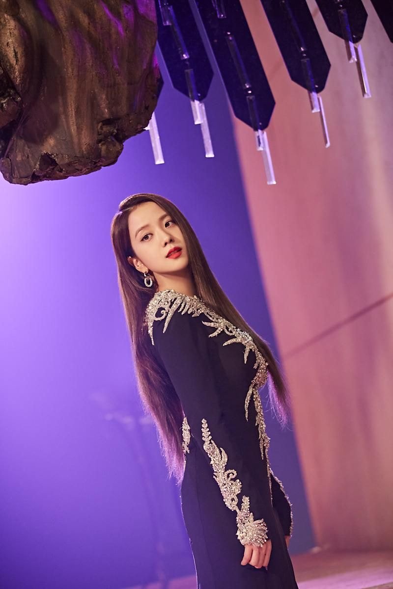 블랙핑크 'How You Like That' 뮤비 미공개 사진.jpg