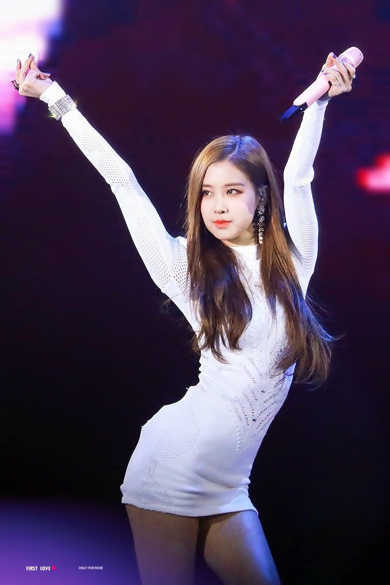볼때마다 놀라는 로제 허리 ㄷㄷ