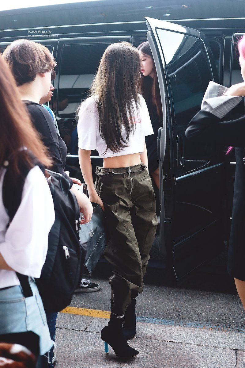 크롭티 제일 잘 소화하는 연예인 #블랙핑크