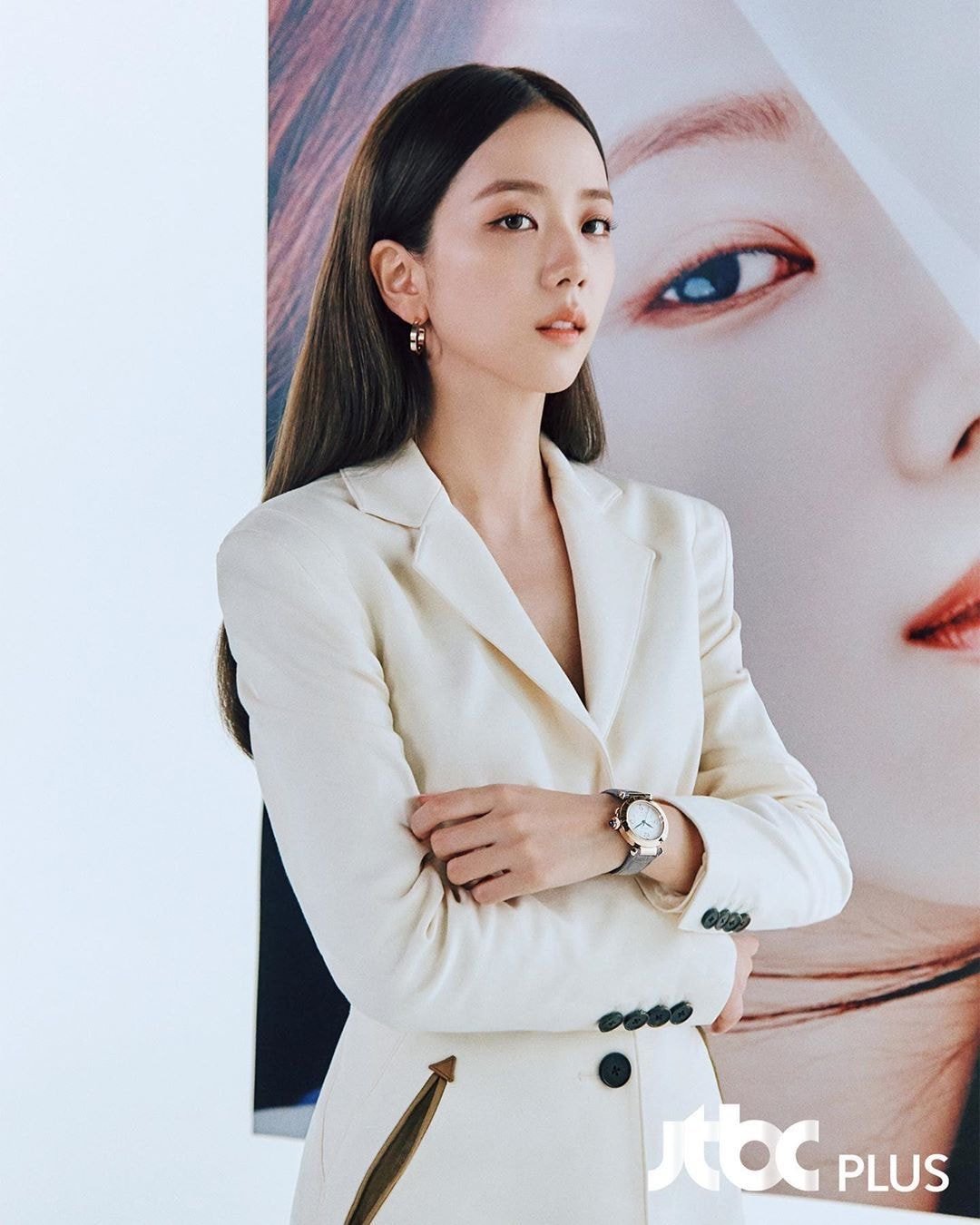 블랙핑크 지수 엘르 까르띠에 디지털 프로젝트 촬영 비하인드컷