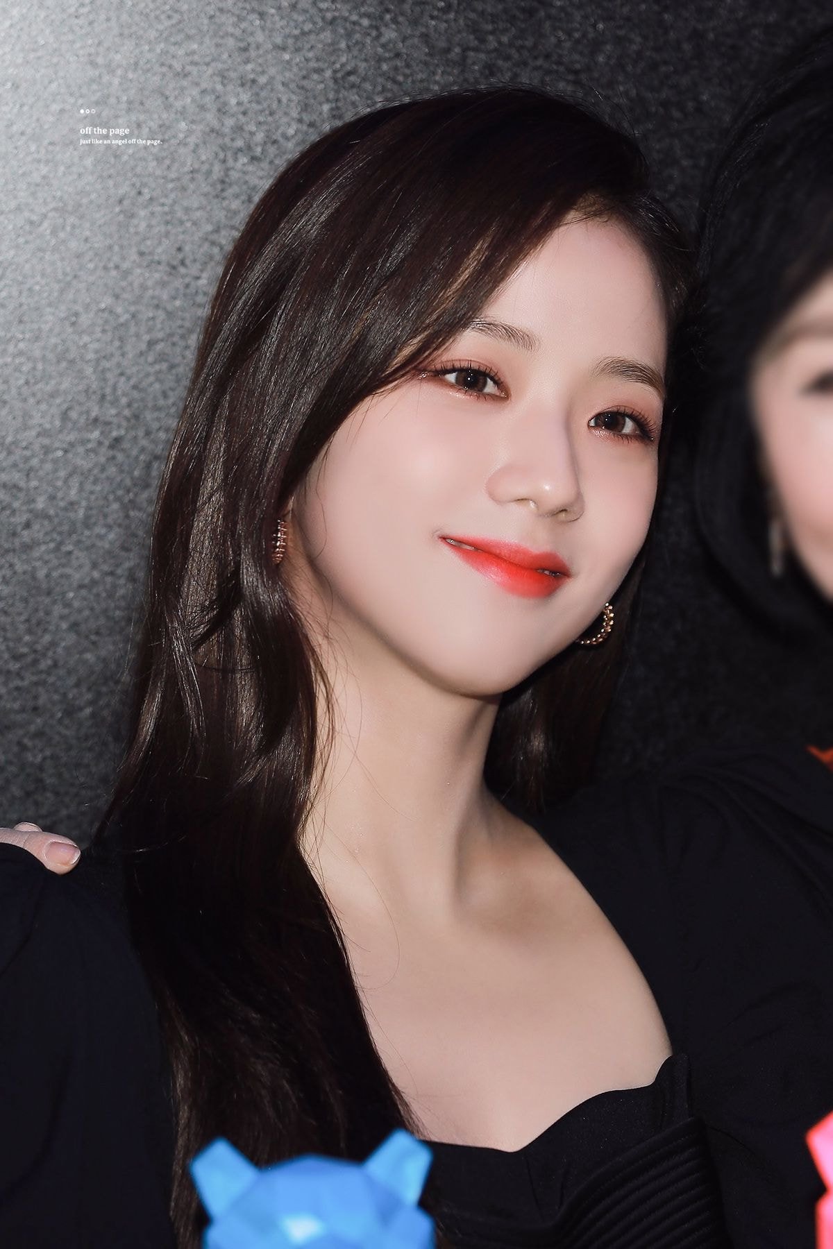 지미추 행사장에 참석한 #블랙핑크 지수
