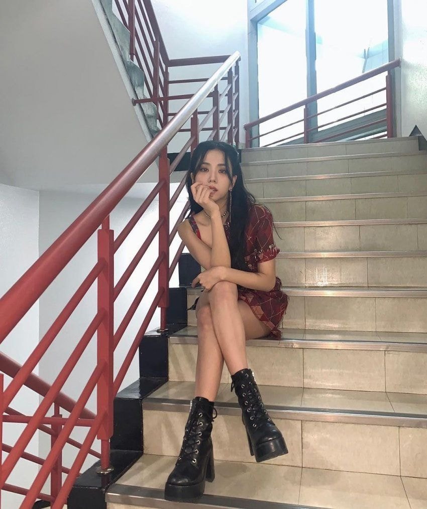 오늘자 블랙핑크 지수 인스타
