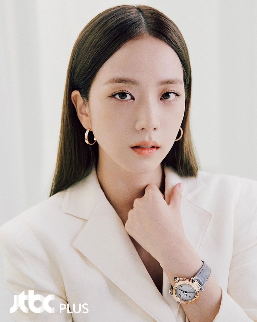 블랙핑크 지수 엘르 까르띠에 디지털 프로젝트 촬영 비하인드컷