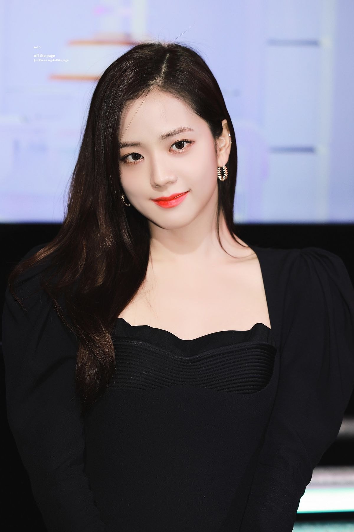 지미추 행사장에 참석한 #블랙핑크 지수