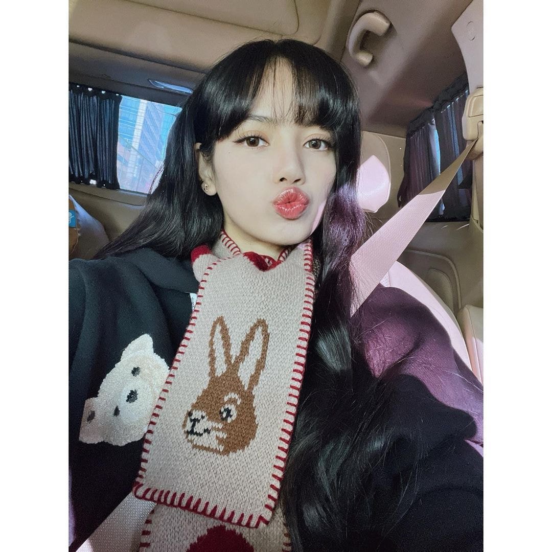 블랙핑크 리사 인스타 업뎃