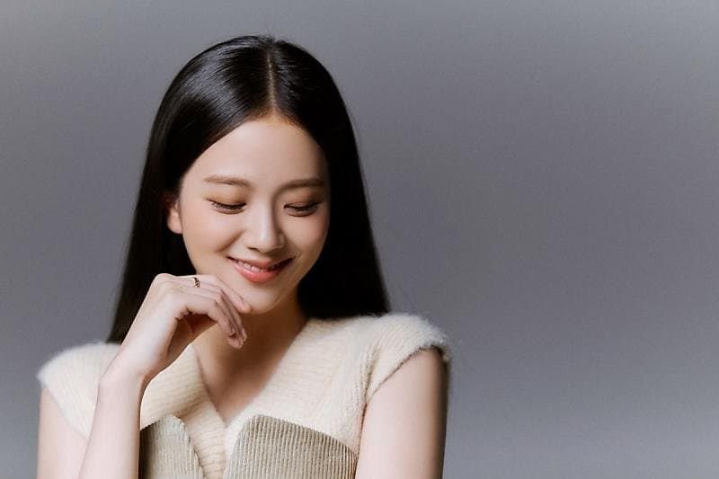 블랙핑크 지수 하퍼스바자 12월호 비하인드컷