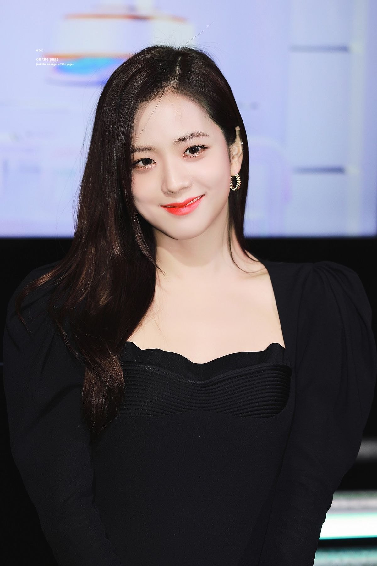 지미추 행사장에 참석한 #블랙핑크 지수