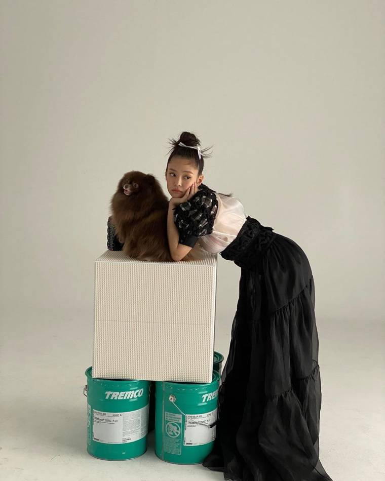 화보? 찍는 #제니 (#블랙핑크)