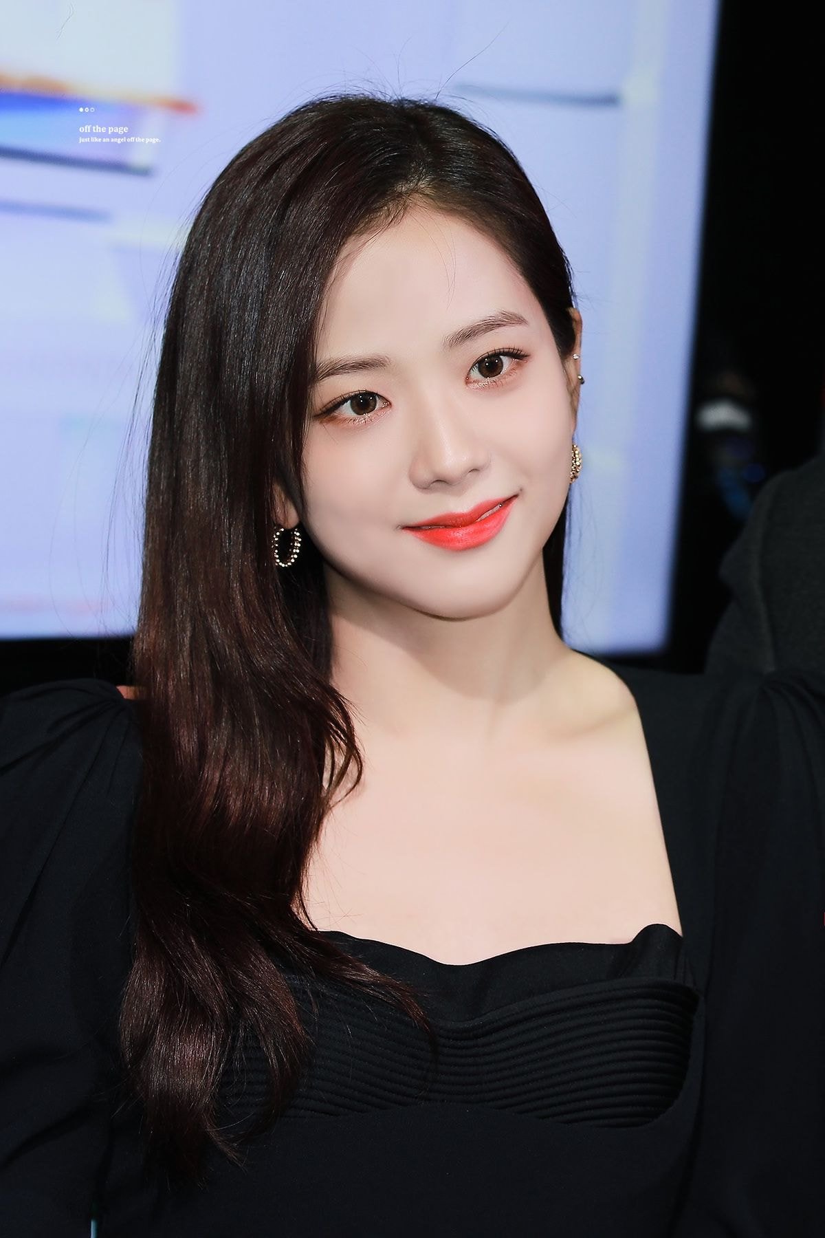 지미추 행사장에 참석한 #블랙핑크 지수