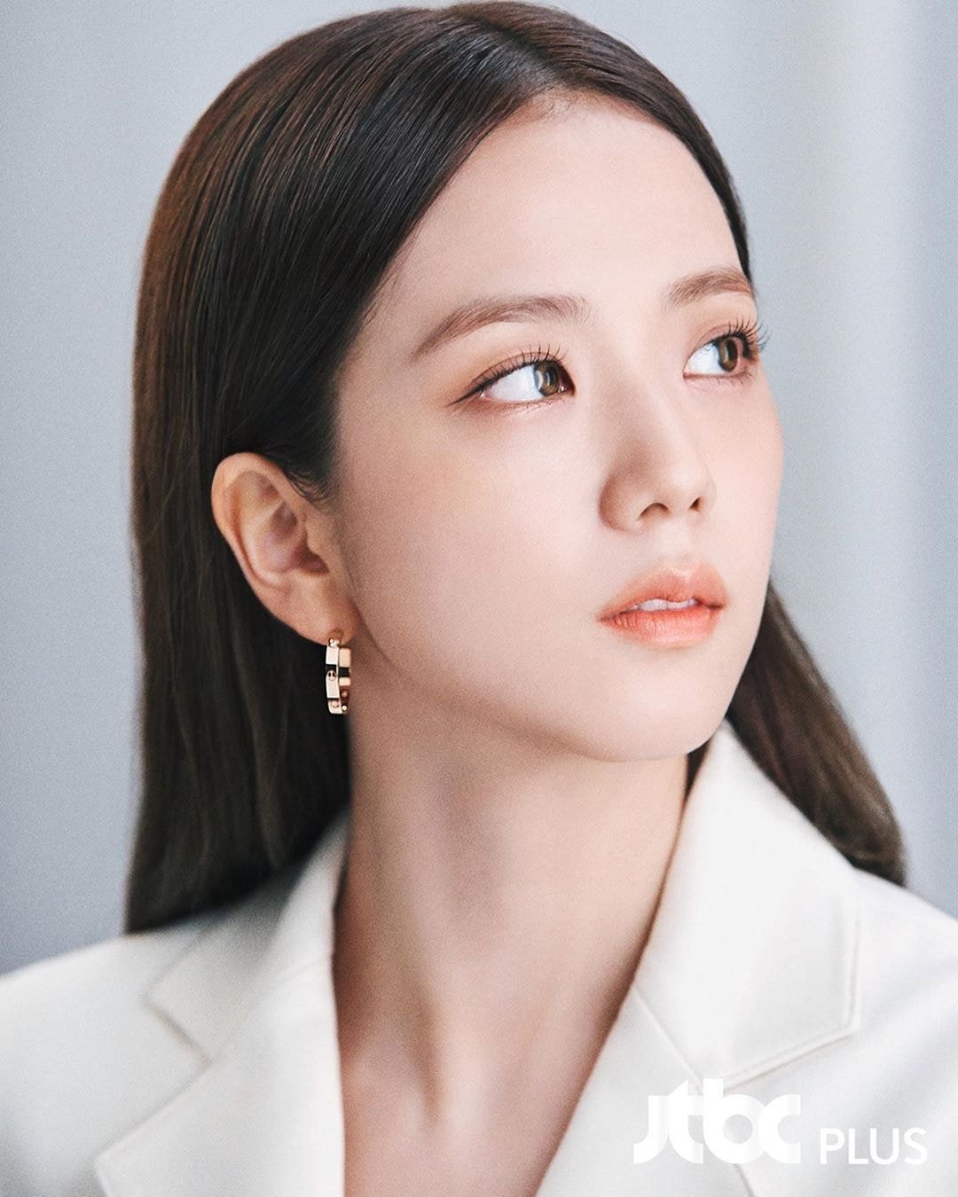 블랙핑크 지수 엘르 까르띠에 디지털 프로젝트 촬영 비하인드컷