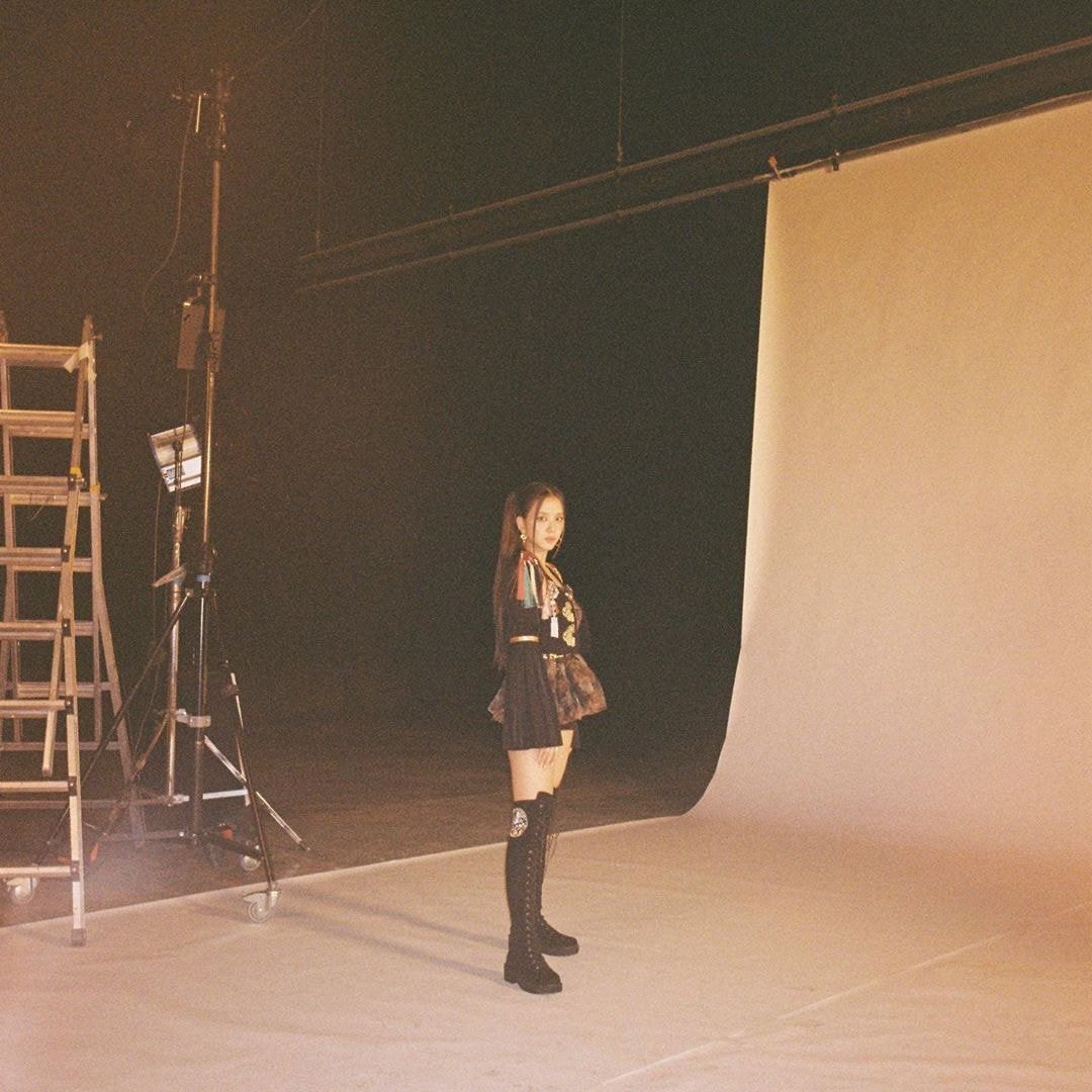 노리개 견장 한복 입은 #블랙핑크 지수.insta