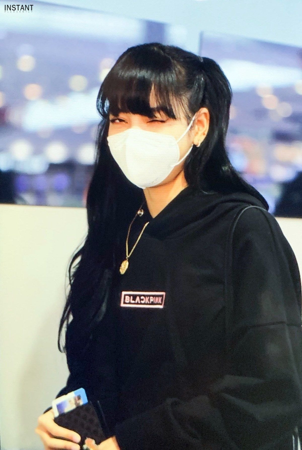 #블랙핑크 흑발 #리사