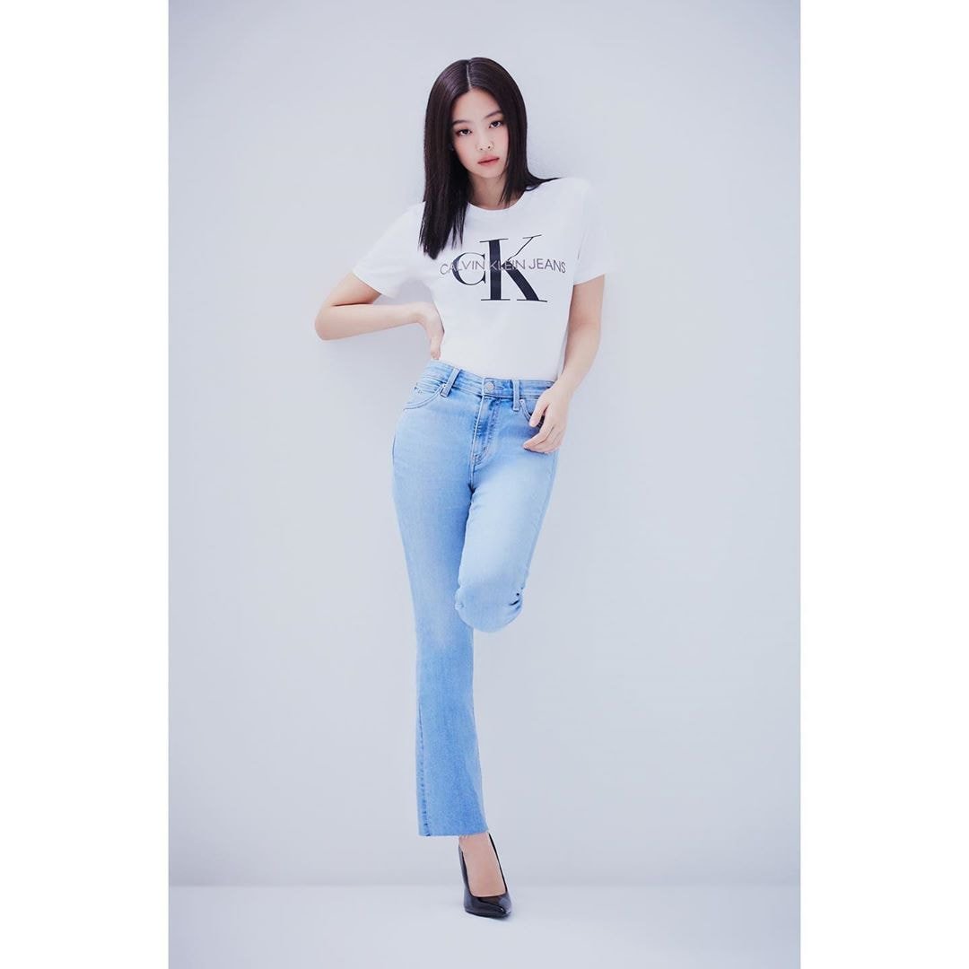 #블랙핑크 #제니 캘빈클라인 새 사진.jpg