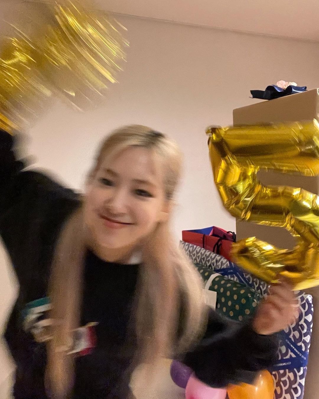 블랙핑크 로제 feat.티파니앤코,생로랑