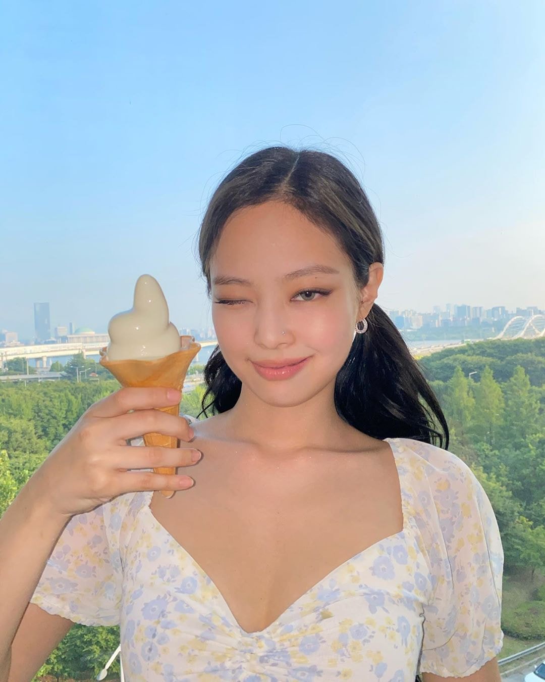 오늘자 블랙핑크 제니.insta