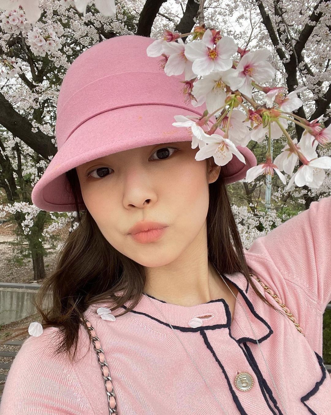 제니 인스타 업뎃