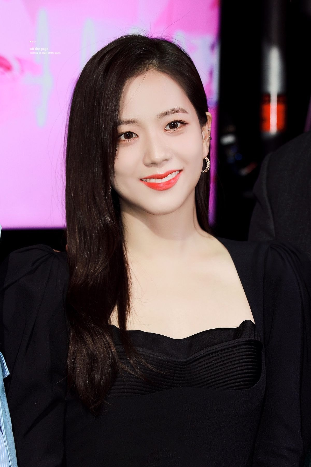 지미추 행사장에 참석한 #블랙핑크 지수