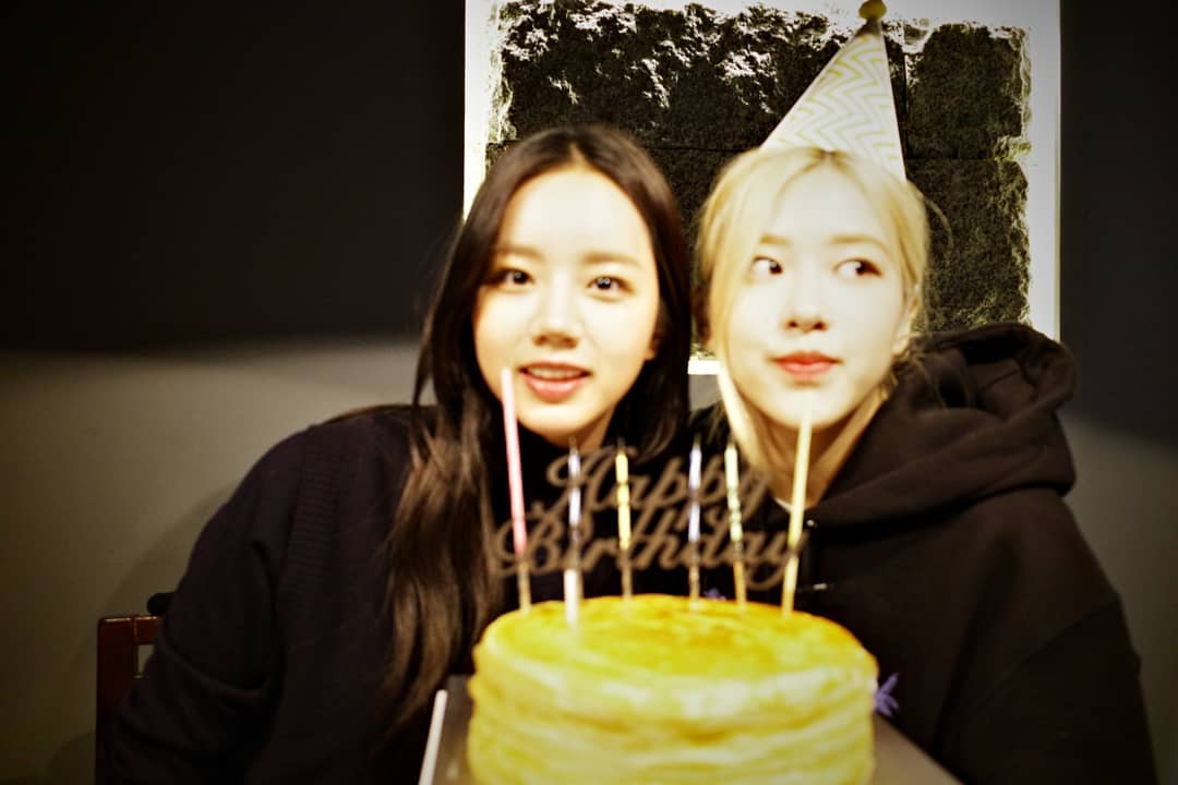 혜리 & 로제 (#블랙핑크).insta