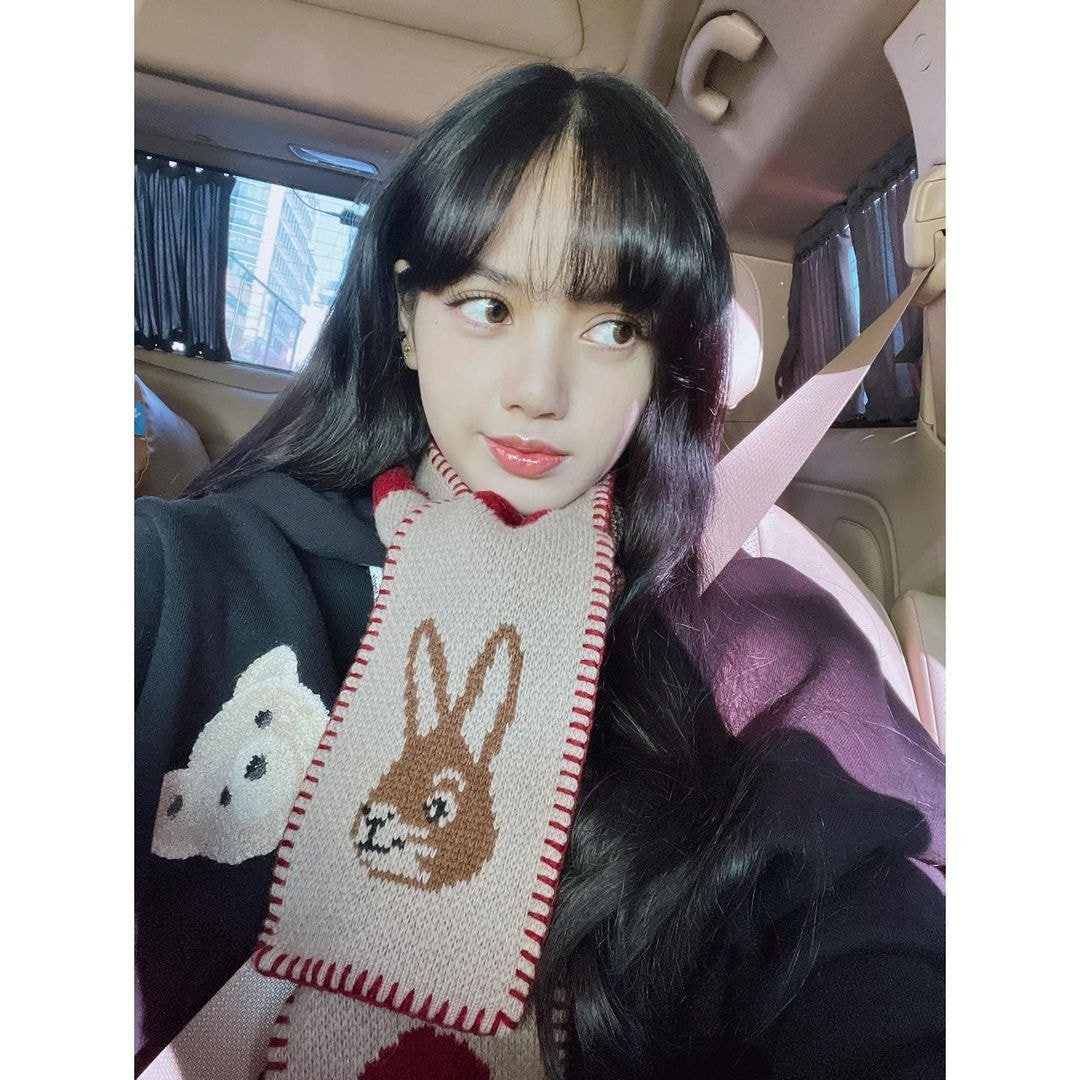 블랙핑크 리사 인스타 업뎃