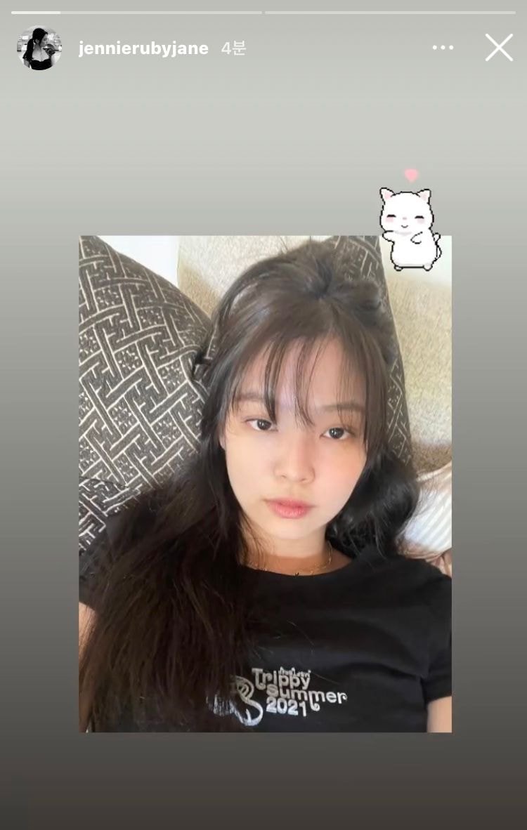 블랙핑크 로제니 인스타그램 업뎃 (?? in the studio)