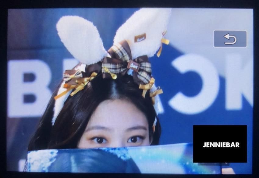 [프리뷰] 오늘자 블랙핑크 제니 팬사인회.jpg