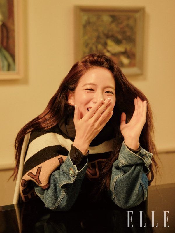 블랙핑크 지수 ELLE 12월호 커버