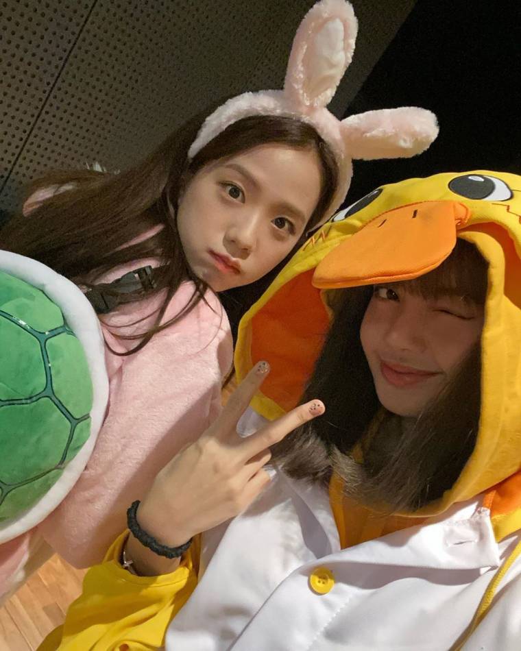 지수x리사 (블랙핑크).insta