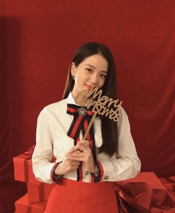 #블랙핑크 #지수.insta 메리 메리 크리스마스?