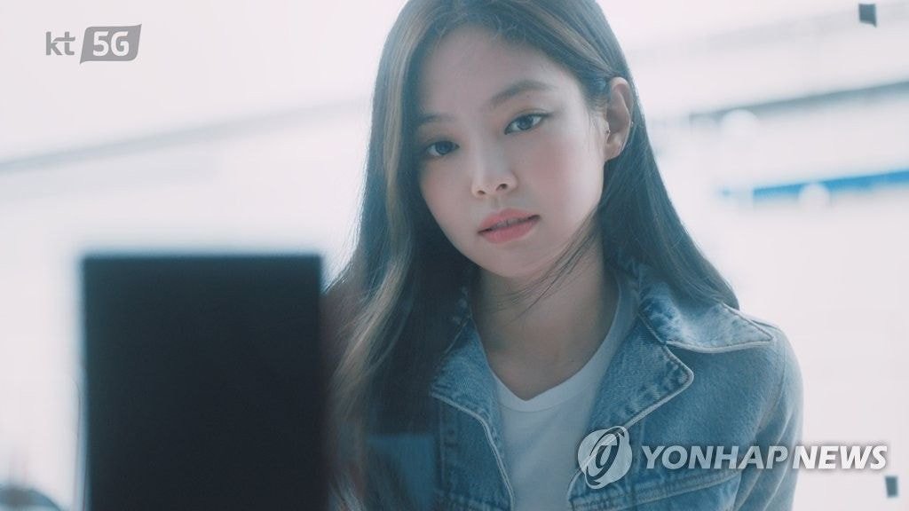 블랙핑크 제니 KT 갤럭시노트20 TV광고 스틸컷.jpg