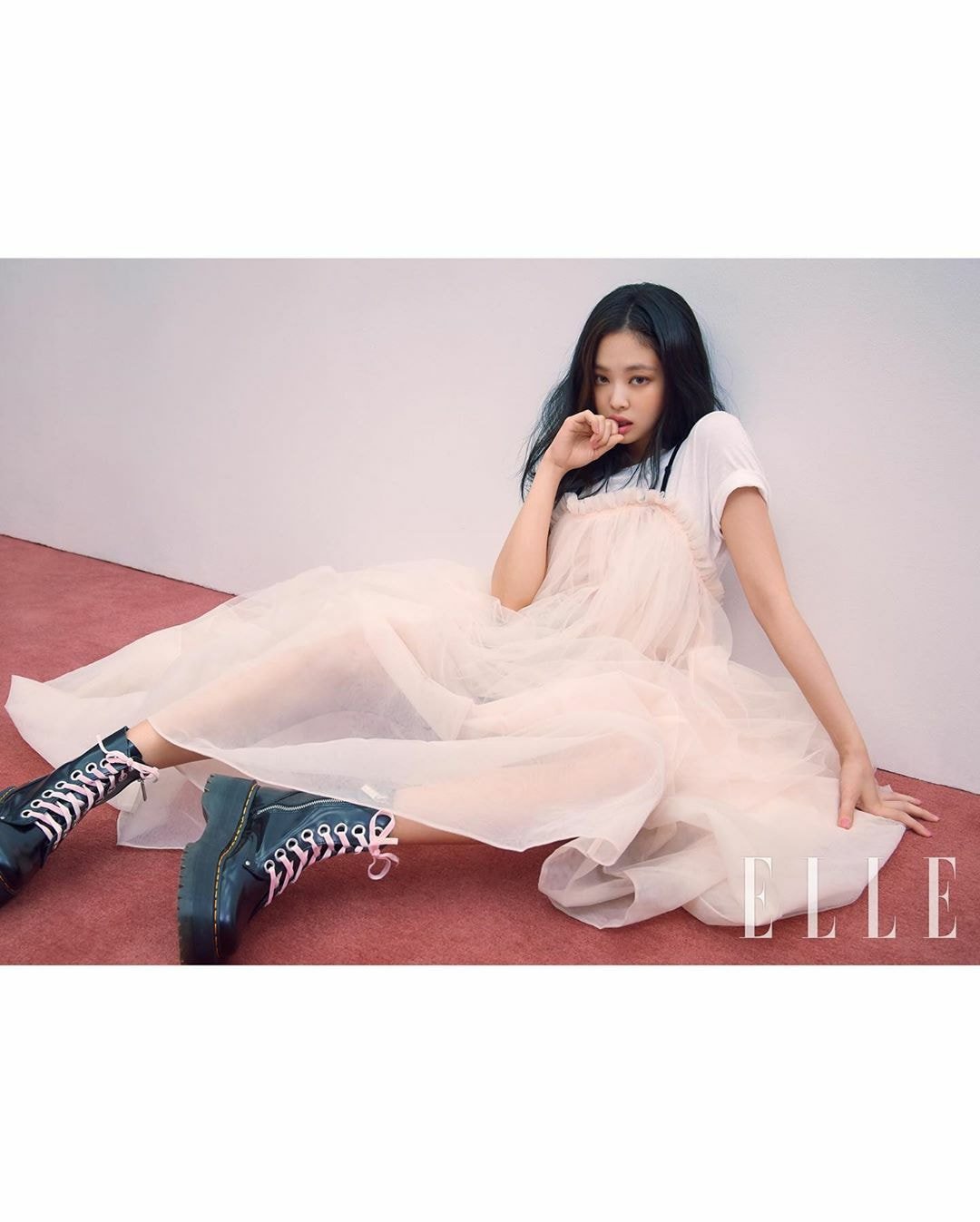 엘르코리아 인스타그램에 올라온 블랙핑크 제니 화보