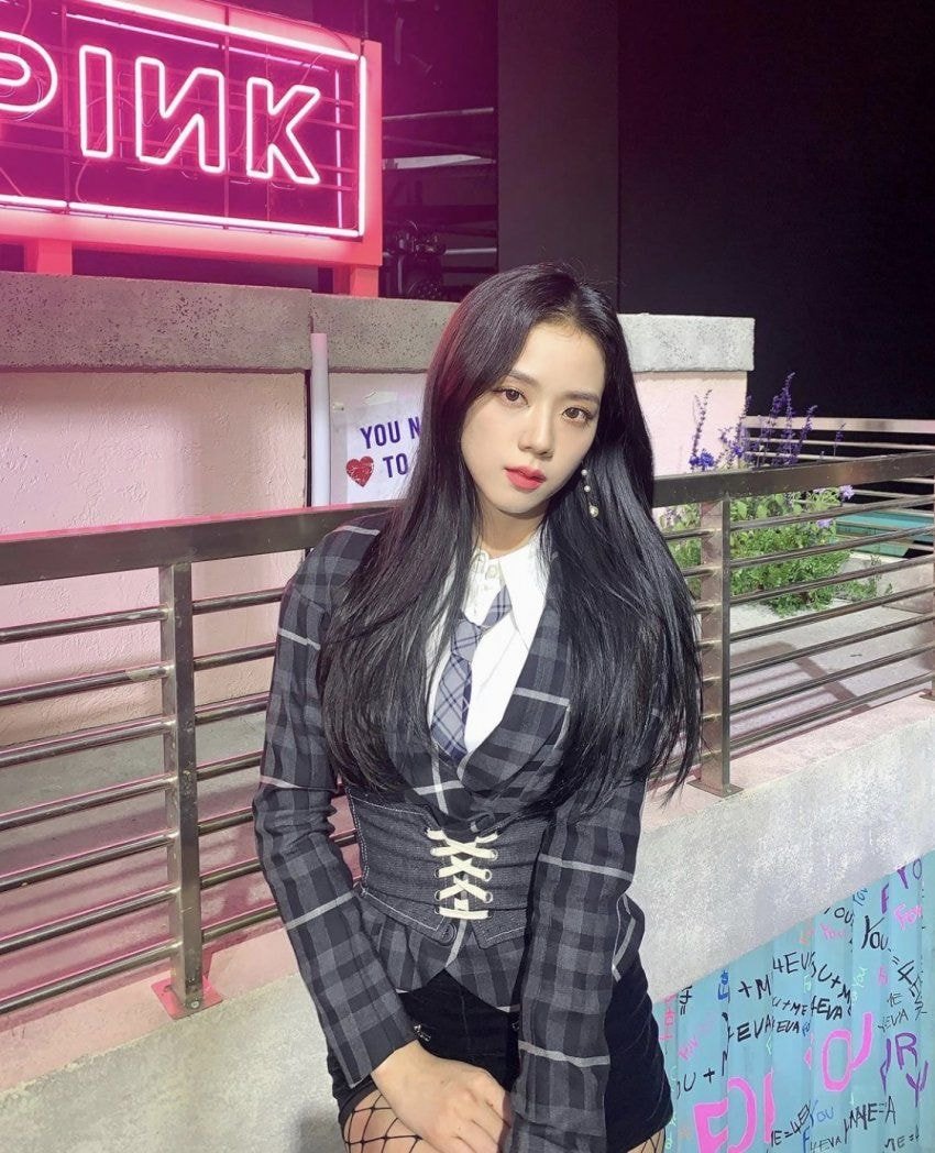 오늘자 블랙핑크 지수 인스타 업뎃