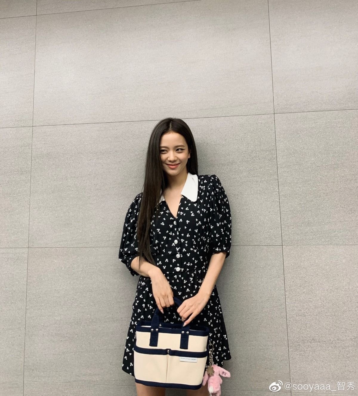 블랙핑크 지수.insta+weibo